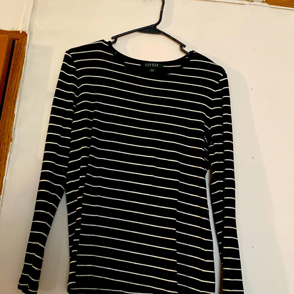 Black and white long sleeve shirt